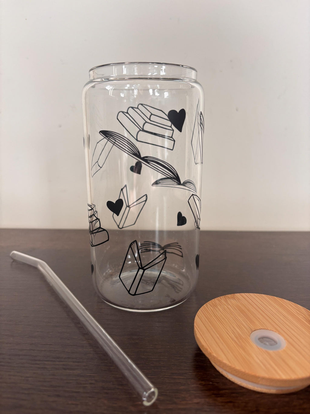 Books and more books glass/plastic tumbler