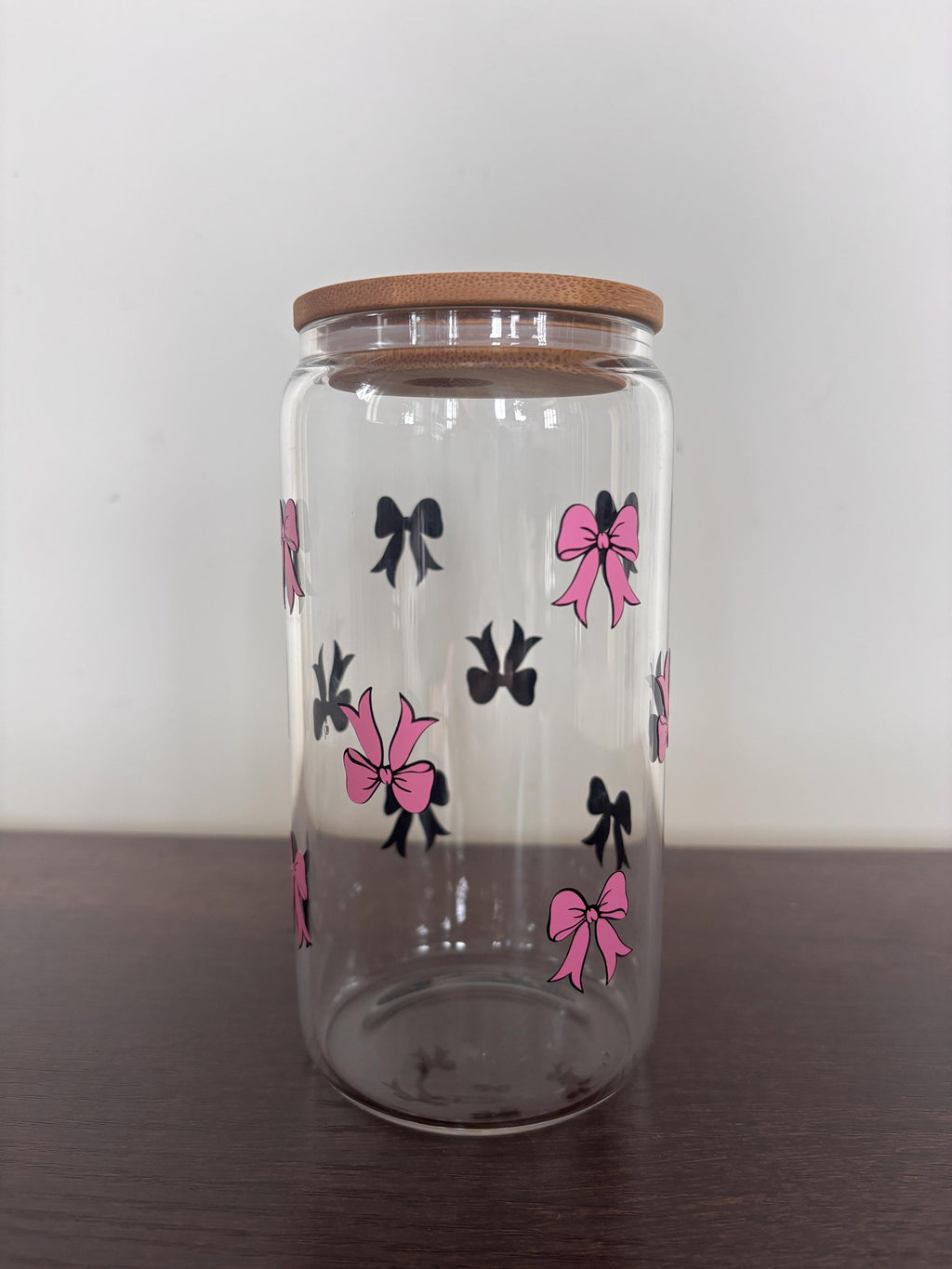 Bow glass/plastic tumbler